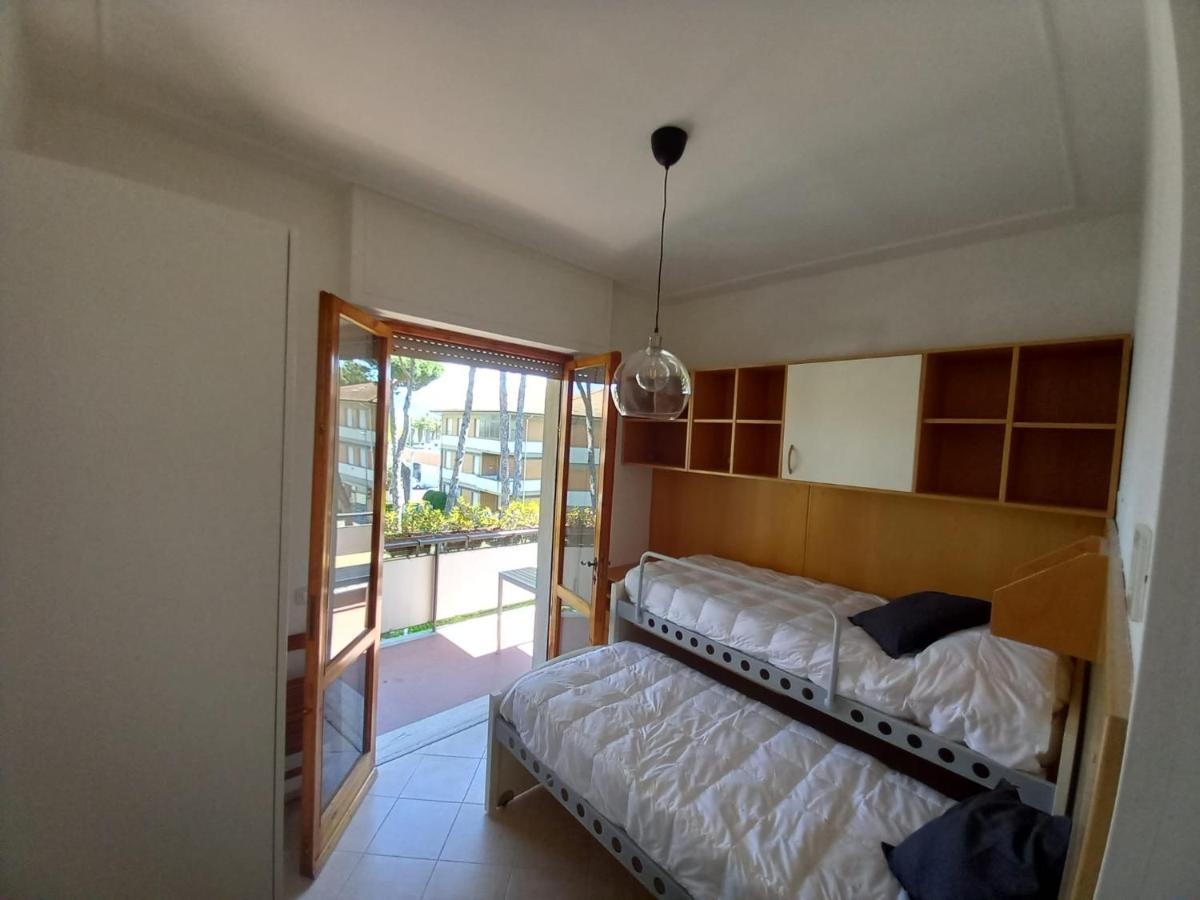 Carachouse-lido Di Camaiore, Tra Pini Marini E Mare Apartment Lido di Camaiore